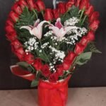 Heart of red roses, Roses in heart shape