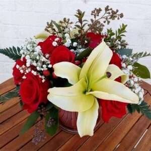 12 Roses and some lilies