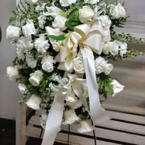 White flowers standing spray