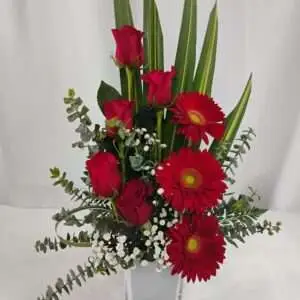 Estrella’s Flower Shop. Professional florists crafting unique arrangements