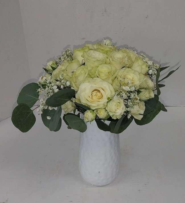 Love White Roses